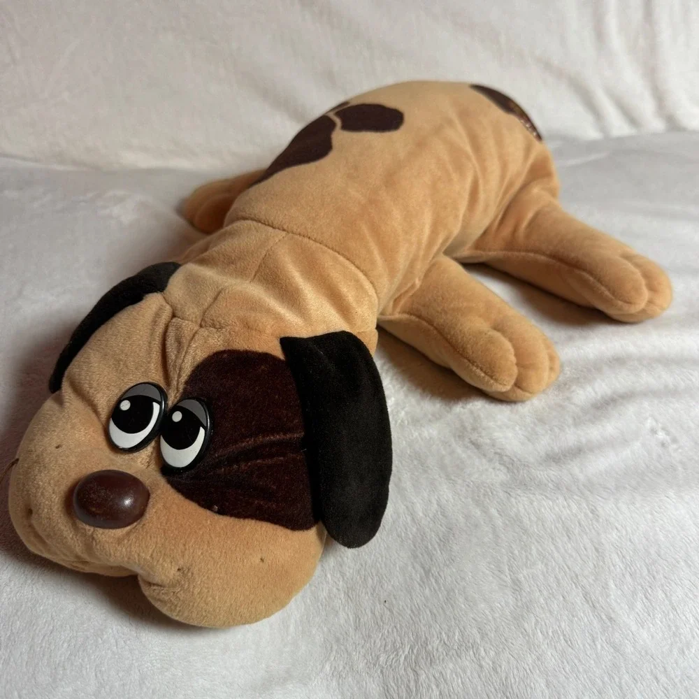 Vintage 1985 Pound Puppies Plush 16
